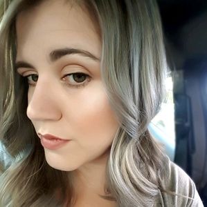 Meet your Posher, Kyla